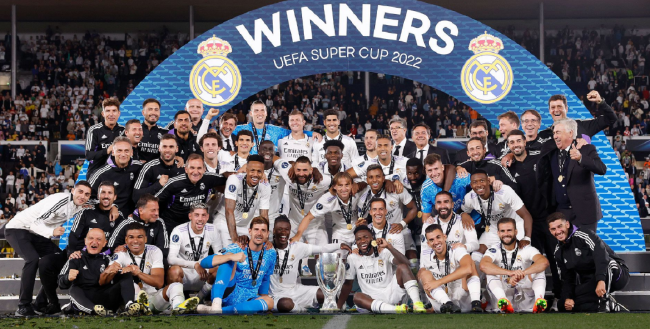 巨大考验 巨大考验